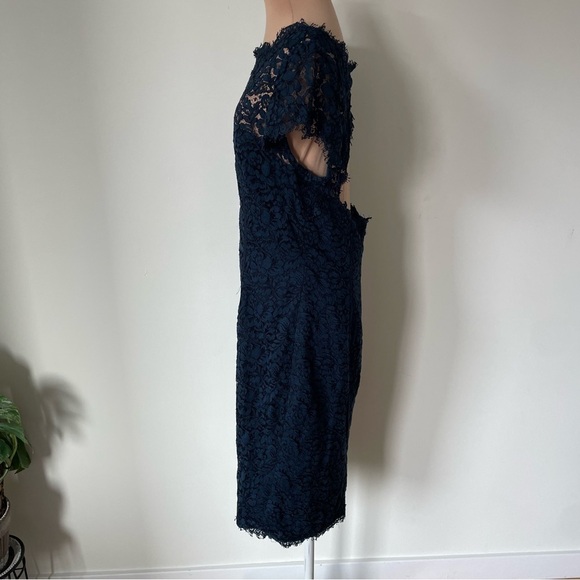 ML Monique Lhuillier Gravitate Towards You Sheath Blue Lace Keyhole Back Dress L - Picture 6 of 12